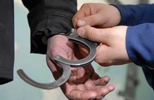 بازداشت ۱۰ نفر از کارکنان گمرک به اتهام تخلف + سند بازداشت ۱۰ نفر از کارکنان گمرک به اتهام تخلف + سند