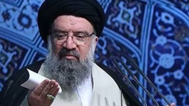 خاتمی: عکسهایم را با فتوشاپ تغییر دادند خاتمی: عکسهایم را با فتوشاپ تغییر دادند