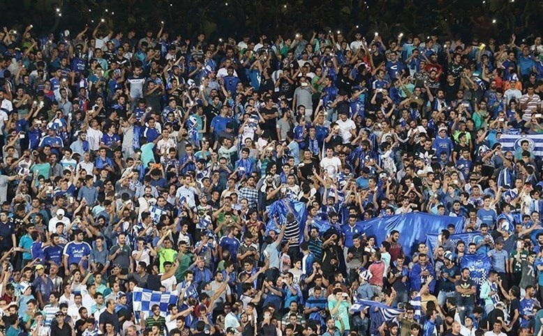 اعتراض لیدرهای استقلال به فحاشی تماشاگران علیه پرسپولیسیها اعتراض لیدرهای استقلال به فحاشی تماشاگران علیه پرسپولیسیها