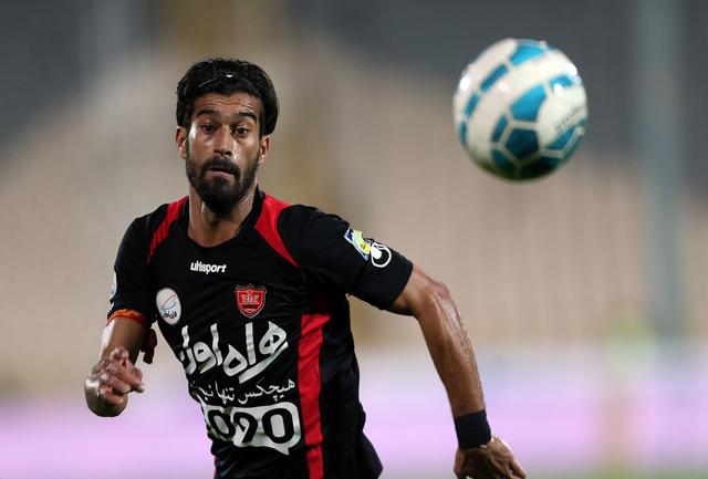 خودزنی پرسپولیس با گلزنی رامین رضاییان خودزنی پرسپولیس با گلزنی رامین رضاییان