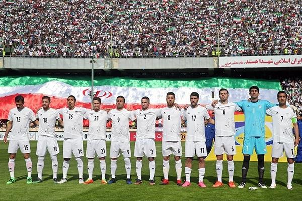 سورپرایز کیروش برای پرسپولیسیها با یک هدیه 6 تایی! سورپرایز کیروش برای پرسپولیسیها با یک هدیه 6 تایی!