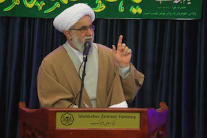 مسجدی که زنان در آن بدون حجاب نماز میخوانند! مسجدی که زنان در آن بدون حجاب نماز میخوانند!