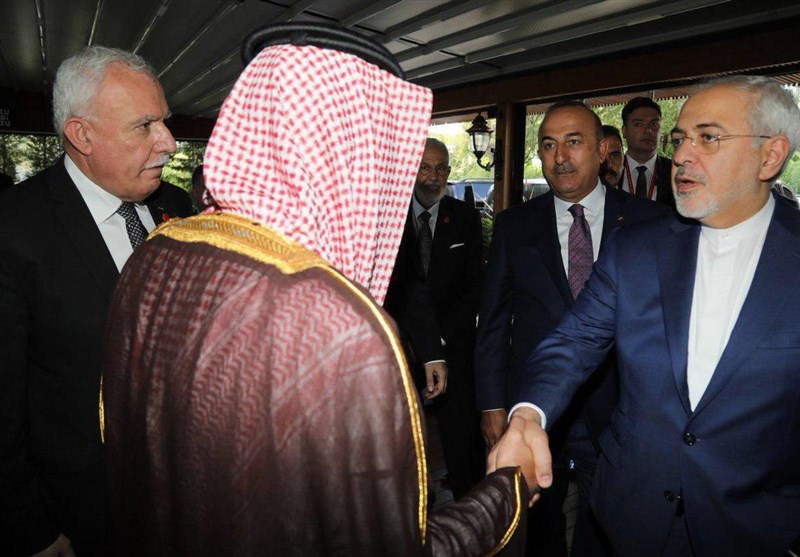 اظهارات ظریف در خصوص دست دادن با وزیر خارجه عربستان اظهارات ظریف در خصوص دست دادن با وزیر خارجه عربستان