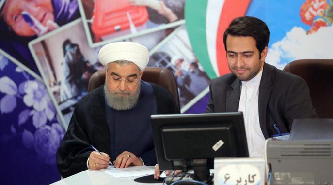 آقای رئیس جمهور: به کارمندان نگو برند، به نجومی گیرها بگو برند! آقای رئیس جمهور: به کارمندان نگو برند، به نجومی گیرها بگو برند!