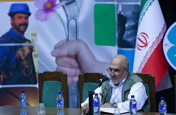 وارونه نمایی در مورد قانون کار ممنوع وارونه نمایی در مورد قانون کار ممنوع