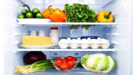پنج ماده غذایی که نگهداری آن‌ها در یخچال اشتباه است