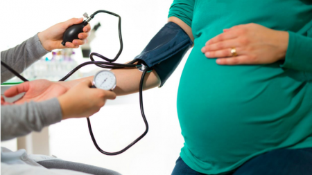  فشار خون را در باردار با این روش ها کنترل کنید