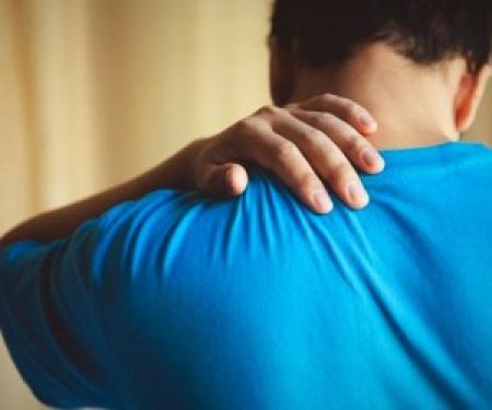 چند پیشنهاد ساده برای درمان و رهایی از گردن درد