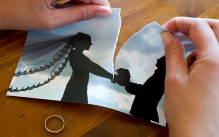 سه ویژگی حضرت زهرا که طلاق را غیر ممکن می کند