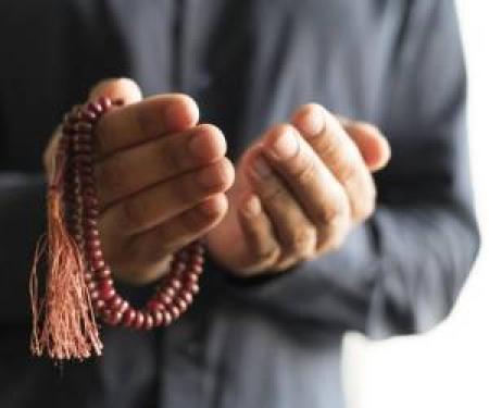 خواندن نماز امام جواد(ع) برای برآورده شدن حاجات دنیوی
