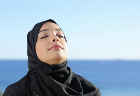  راهکارهای قرآن برای مبارزه با اضطراب و نگرانی را بشناسید