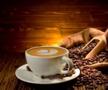 عادات خطرناک در نوشیدن قهوه + نکات مهم