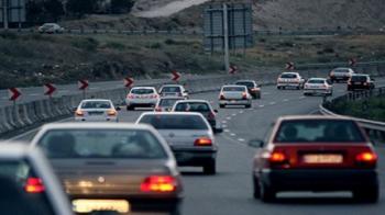 ترافیک سنگین در محور‌های شمالی کشور/آزاد راه کرج_ قزوین همچنان پرترافیک