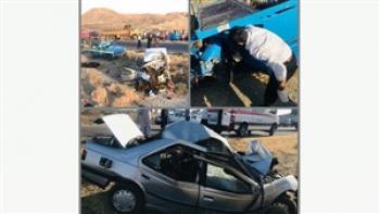 مرگ راننده پژو در تصادف با وانت مرگ راننده پژو در تصادف با وانت
