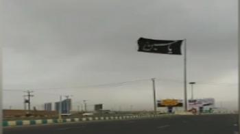برافراشته شدن پرچم عزای اباعبدالله الحسین (ع) در آران و بیدگل + فیلم