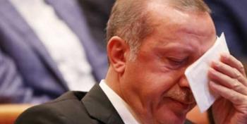 یک شاعر جواب اردوغان را داد/ گمان مدار که تُرک غیور خام تو شد