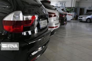 پیش‌بینی کارشناسان از روند قیمت‌ها در بازار خودرو تا پایان امسال