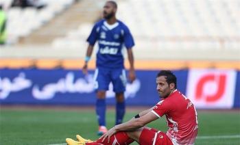 استقبال از پرسپولیسی‌ها با سنگ!!!