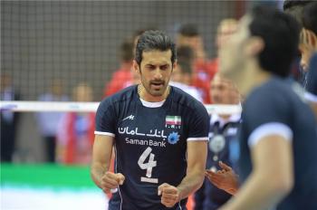 سعید معروف «جاودگر والیبال ایران» است