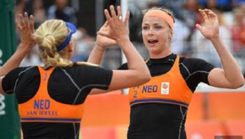  لباس زنان والیبال ساحلی هلند جنجال برانگیزشد؟