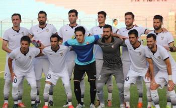 یک تیم با 2 دروازه بان! +عکس یک تیم با 2 دروازه بان! +عکس