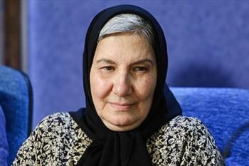 بازیگر زن: انگار پیر شده‌ام و دیگر به درد کسی نمی‌خورم
