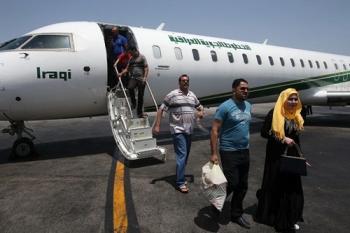 مسافرانی که کرونای انگلیسی آوردند/ چه کسی به مسافران عراقی مجوز داد؟