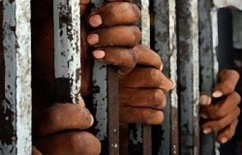  زندان و شلاق زدن کارگران خارجی در عربستان
