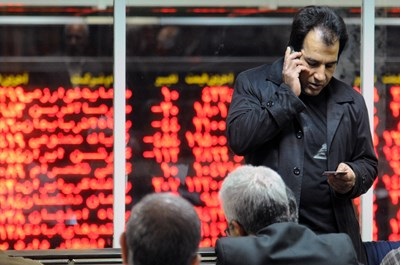 افشاگری عضو سابق هیات مدیره بانک رفاه درباره حسابسازی بانکهای دولتی! افشاگری عضو سابق هیات مدیره بانک رفاه درباره حسابسازی بانکهای دولتی!