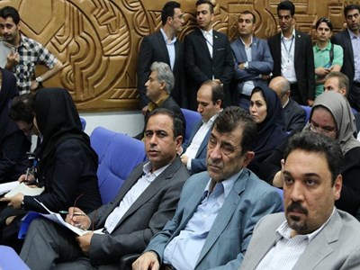 مدیران خستهِ بازنشسته در ۳۰ شرکت بیمهای! مدیران خستهِ بازنشسته در ۳۰ شرکت بیمهای!