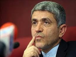 آقای طیبنیا، آیا پیشی گرفتن درآمد مالیاتی از درآمد نفتی در شرایط رکودی افتخار است؟! آقای طیبنیا، آیا پیشی گرفتن درآمد مالیاتی از درآمد نفتی در شرایط رکودی افتخار است؟!