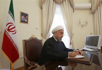 ارسال مدارک متعدد درباره جعلی‌بودن رساله دکترای "روحانی" به مجلس