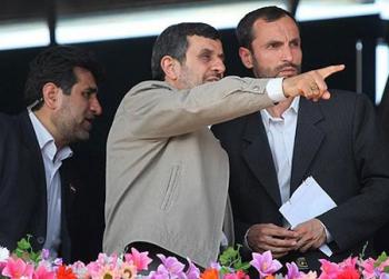 مبالغی که به حساب احمدی نژاد واریز شد؟/ نوشته های جالب کسانی که پول واریز کردند