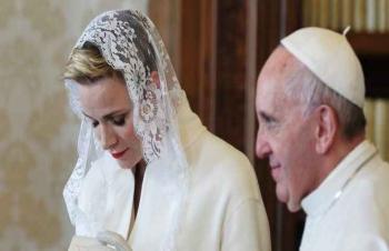  7 زنی که می توانند در دیدار با پاپ لباس سفید بپوشند! +عکس