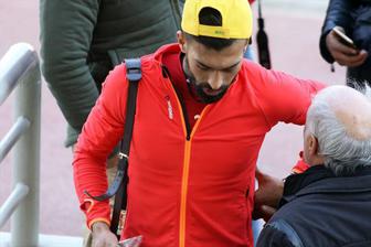 پرسپولیس ترمز رامین رضاییان را دراه استقلال کشید پرسپولیس ترمز رامین رضاییان را دراه استقلال کشید