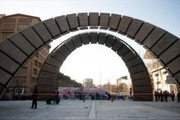 تصاویر اختلاط دانشجویان در دانشگاه امیرکبیر حاشیه ساز شد تصاویر اختلاط دانشجویان در دانشگاه امیرکبیر حاشیه ساز شد
