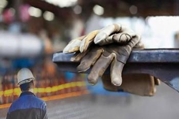 کارگران ایران ریسه سه ماه مزد طلبکارند