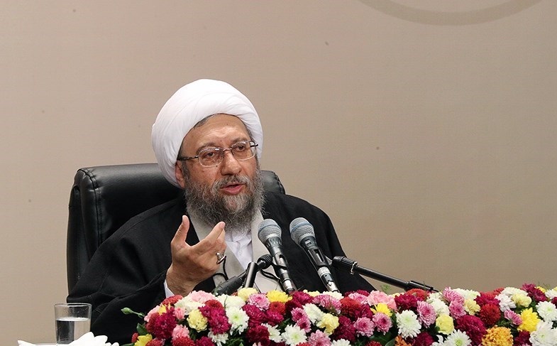 نباید همه بازداشتشدگان را بهیکچشم دید/فضای مجازی نباید کامل مسدود شود نباید همه بازداشتشدگان را بهیکچشم دید/فضای مجازی نباید کامل مسدود شود