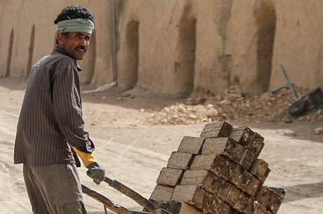 دستمزد کارگران باید واقعی شود دستمزد کارگران باید واقعی شود