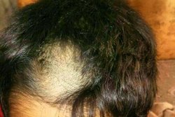 تنبیه عجیب مدیر در یکی از مدارس یزد تنبیه عجیب مدیر در یکی از مدارس یزد