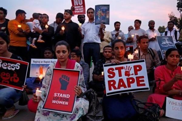 سوزاندن زنده دختر ۱۶ ساله بعد از تجاوز/ جریمه 100 بار"بشین پاشو"!!! سوزاندن زنده دختر ۱۶ ساله بعد از تجاوز/ جریمه 100 بار"بشین پاشو"!!!