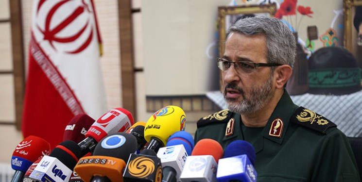 اجتماع باشکوه 700هزار بسیجی روز پنجشنبه در سراسر کشور/ گردهمایی 100هزار نفری در تهران اجتماع باشکوه 700هزار بسیجی روز پنجشنبه در سراسر کشور/ گردهمایی 100هزار نفری در تهران