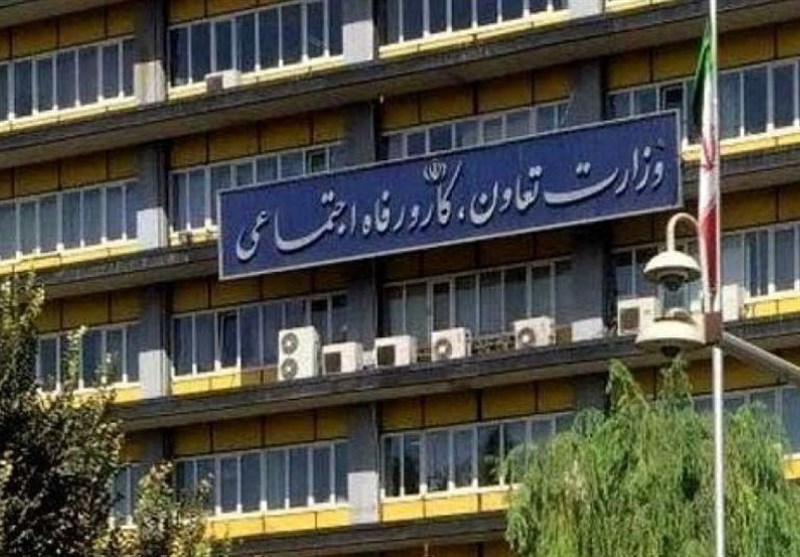 افت قدرت خرید کارگران برای وزارت کار مهمتر است یا تفکیک وزارتخانه؟ افت قدرت خرید کارگران برای وزارت کار مهمتر است یا تفکیک وزارتخانه؟