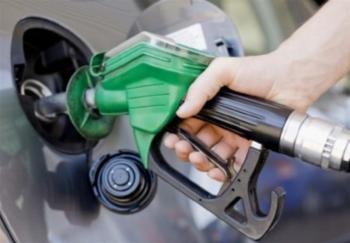 مخالفت کمیسیون تلفیق با تخصیص سهمیه بنزین به افراد
