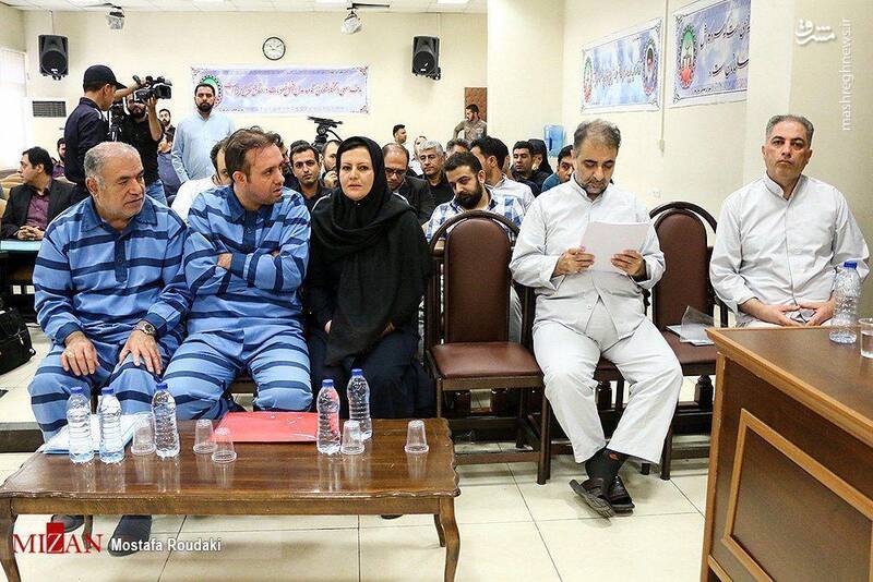 عکس/مدیرعامل یک روزه سایپا در دادگاه عکس/مدیرعامل یک روزه سایپا در دادگاه