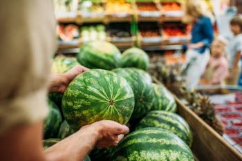 هندوانه ارزان شد | گرانی میوه ارتباطی به گران فروشی ندارد
