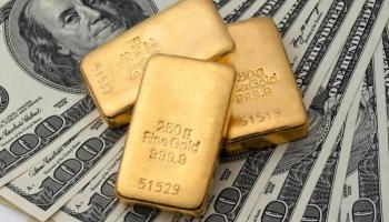  ادامه افت دلار و طلا در اولین روز از معاملات هفتگی