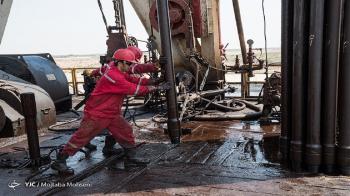 واکنش رئیس سازمان اداری و استخدامی به مشکلات کارکنان شرکتی صنعت نفت