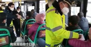 واکنش عجیب زن چینی به درخواست پلیس برای زدن ماسک!