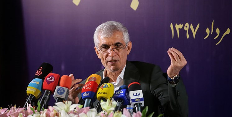 شهردار سابق تهران از انتخابات مجلس انصراف داد شهردار سابق تهران از انتخابات مجلس انصراف داد